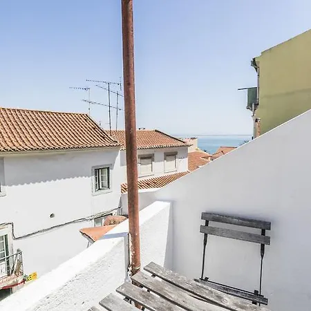 Apartment Alfama Adica